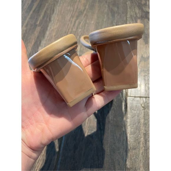 Shoedazzle Silvia Square Front Thong - Picture 5 of 6